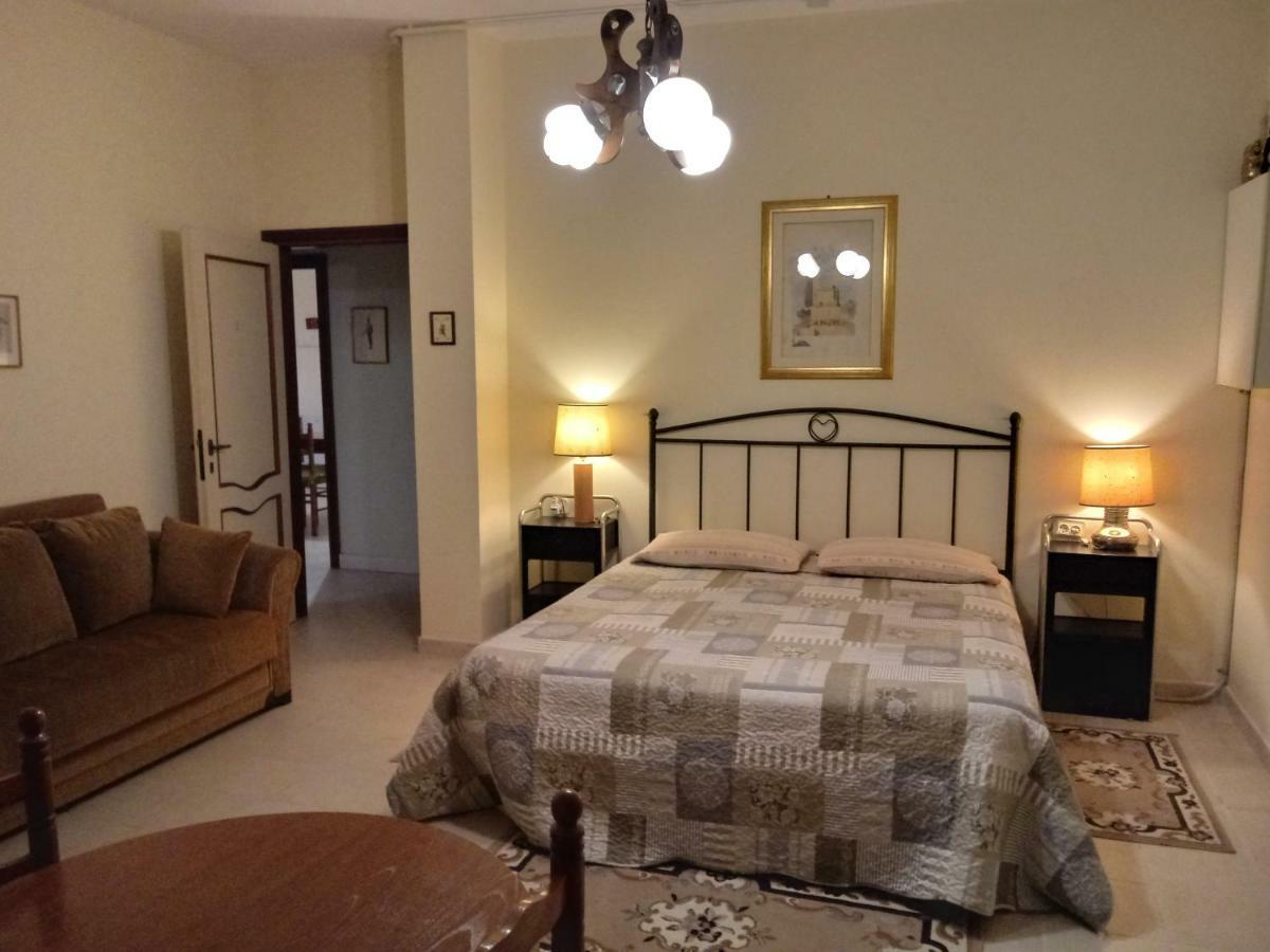 B&B Tio Pepe Розето дели Абруци Екстериор снимка